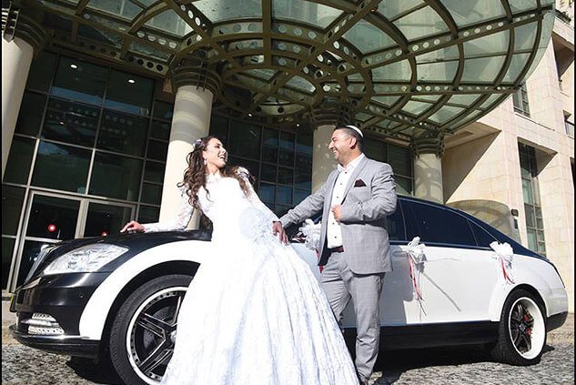 רכבי פאר בחיפה והקריות לחתונות - אור חן מומלץ 072-0000000 | הסעות יוקרה לחתונות ואירועים